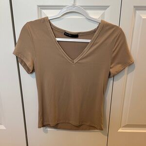 Elegant Tan V-Neck Short Sleeve Tee